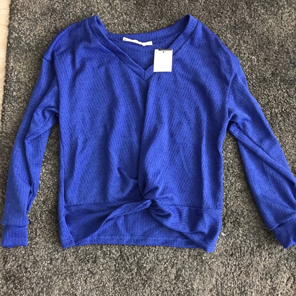 Lush twisted blue knit sweater - Picture 3 of 4